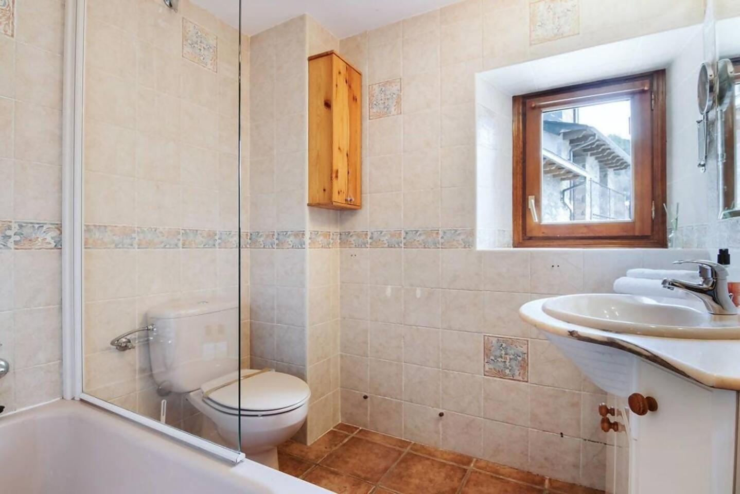 Cantal Sallent De Gallego Sencillo Y Acogedor Extérieur photo